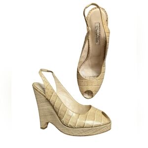 Oscar de la Renta Raffia Wedge Heels Croc Embossed 40